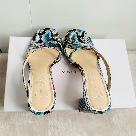 Jessica Simpson Block Heel Sandal - Picture 8 of 11